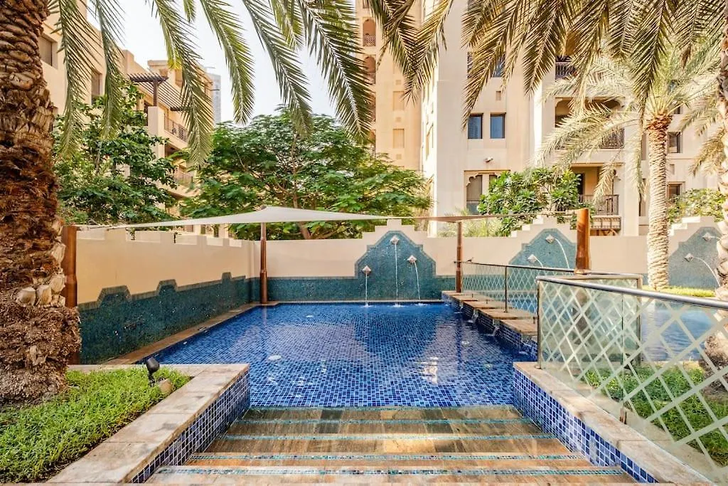 Reehan 7 Downtown Burj Khalifa Boulevard Dubai 0*,  United Arab Emirates